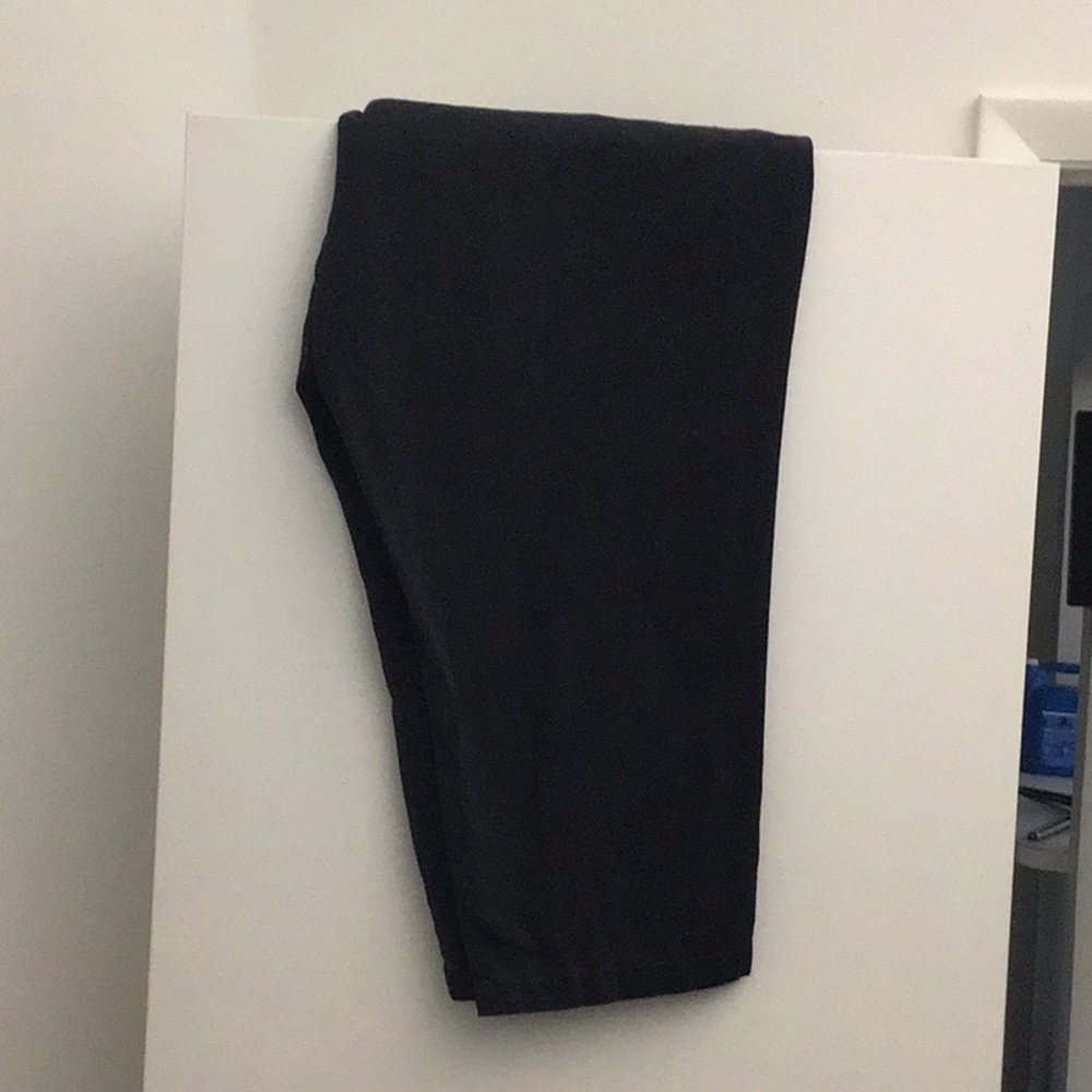 Men’s big and tall “dockers” style casual pants. Size 58. 28 length